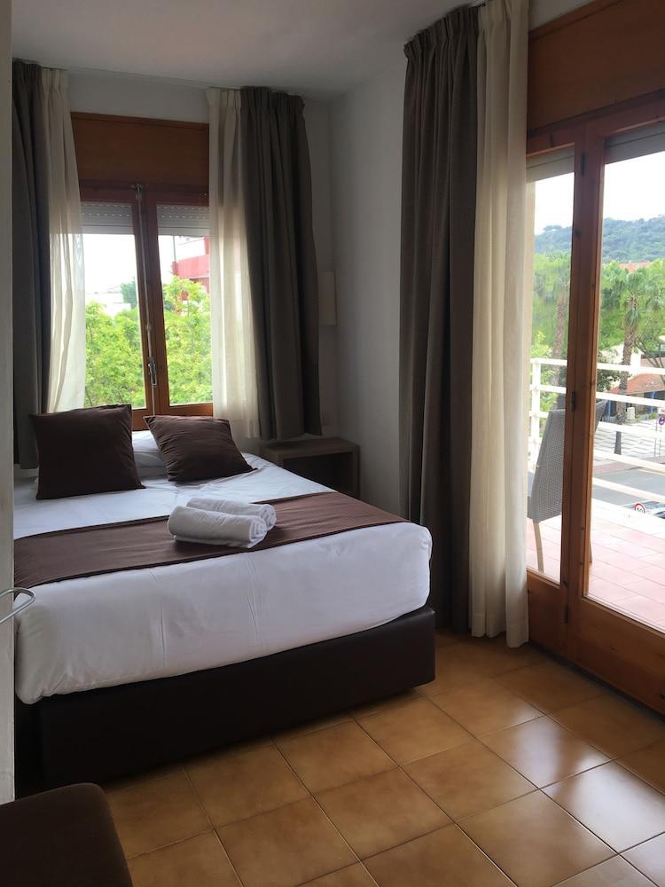 Hotel Hipica Park Castell-Castell-Platja d'Aro Extérieur photo