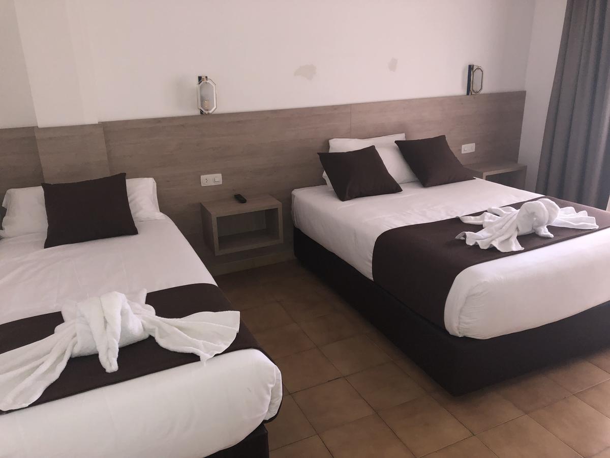 Hotel Hipica Park Castell-Castell-Platja d'Aro Extérieur photo